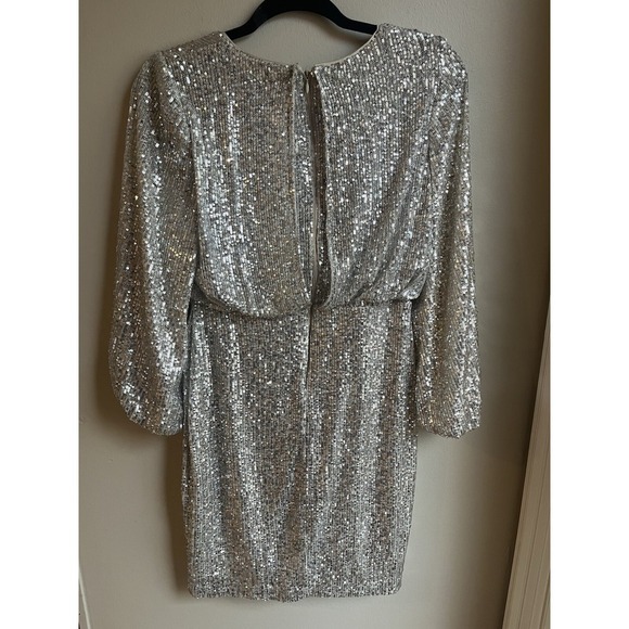 Eliza J Sequined Blouson Shift Dress Champagne size 4  MSRP: $ 178.00 - Picture 7 of 10